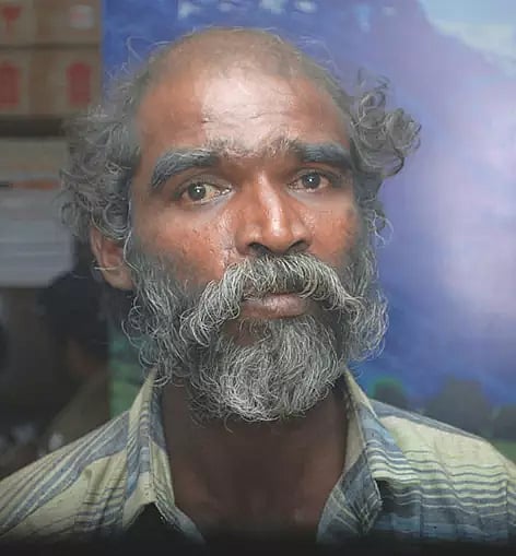 செல்போன் கடையில் கைவரிசை காட்டிய திருடன் சிக்கியது எப்படி?