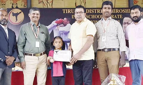 நிப்ட் டீ கல்லூரியில் கராத்தே போட்டி