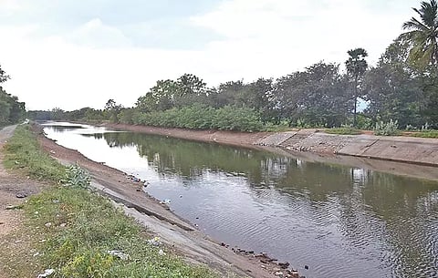 கீழ்பவானி வாய்க்காலுக்கு தண்ணீர் திறப்பு நிறுத்தம்