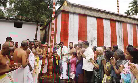 கால் நாட்டு நிகழ்ச்சி நடந்த போது எடுத்த படம்.