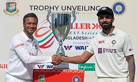 முதலாவது டெஸ்ட் போட்டி- வங்காளதேசத்துக்கு எதிராக இந்தியா பேட்டிங் தேர்வு