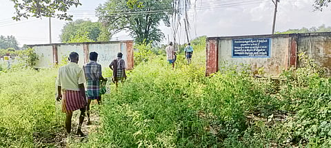 மயானத்திற்கு அடிப்படை வசதி செய்து தர வலியுறுத்தல்