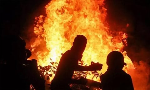 தீக்குளித்து தற்கொலைக்கு முயன்ற சி.ஆர்.பி.எப். வீரர்