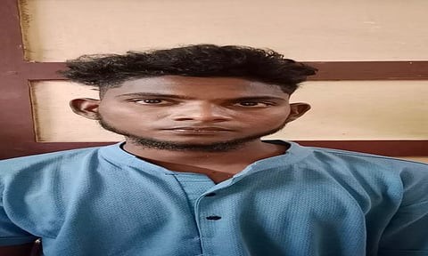 கைது செய்யப்பட்ட சாண்டி.