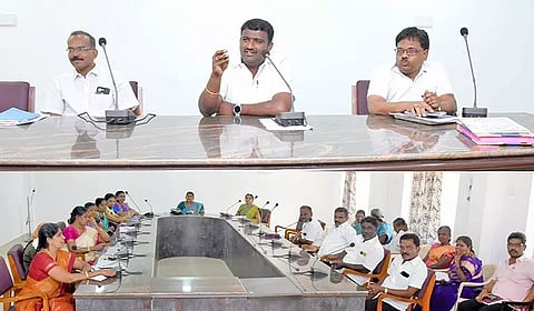மாதாந்திர கூட்டம் நடைபெற்றபோது எடுத்தபடம்.