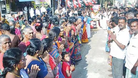 எம்.ஜி.ஆர். நினைவு நாள் அனுசரிப்பு