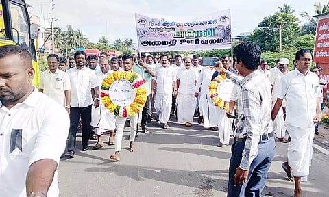 சுவாமி நினைவு தின அமைதி பேரணி நடந்தது.