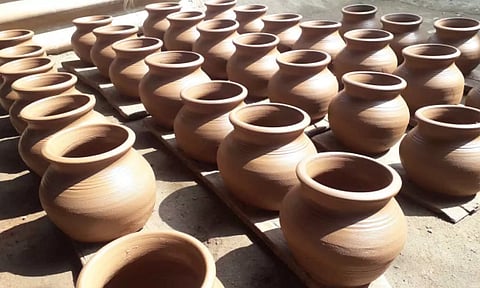 மண்பானைகள் தயாரிப்பு பணிகள் தீவிரம்