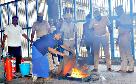 தீ தடுப்பு பயிற்சி