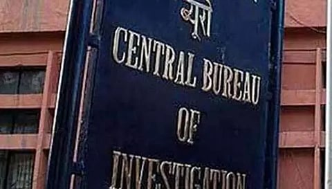 போலி சான்றிதழ் கொடுத்து 73 பேர் மருத்துவ கவுன்சிலில் பதிவு- சி.பி.ஐ. அதிகாரிகள் விசாரணை