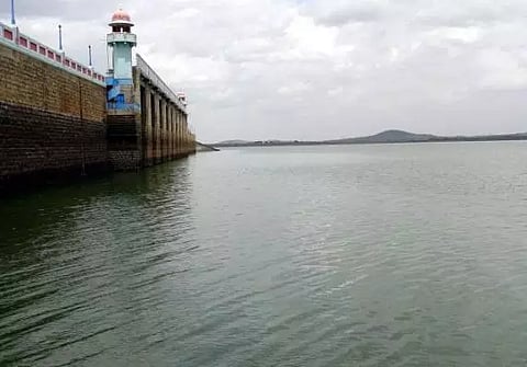பவானிசாகர் அணையின் நீர்மட்டம் 103 அடியாக குறைந்தது