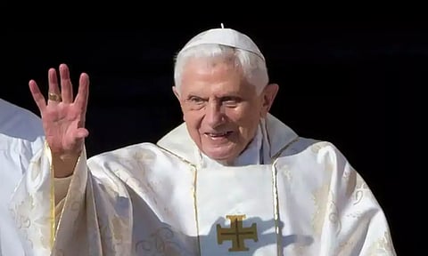 முன்னாள் போப்பாண்டவர் 16வது பெனடிக் போப் காலமானார்