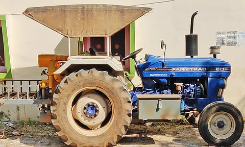 பறிமுதல் செய்யப்பட்ட எந்திரம்