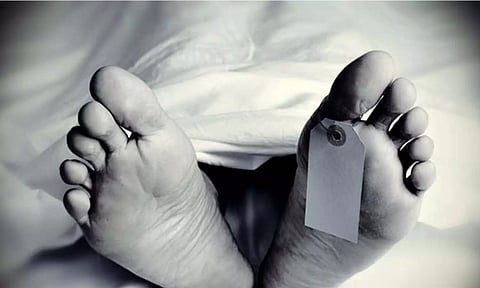 தருமபுரி அருகே அழுகிய நிலையில் கிடந்த பெண் பிணம்