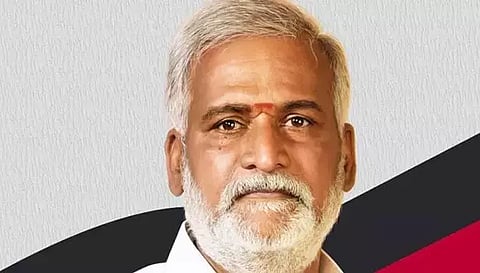 திருவல்லிக்கேணி பார்த்தசாரதி கோவிலில் பக்தர்கள் கூட்டத்தை ஒழுங்குபடுத்திய அமைச்சர் சேகர்பாபு