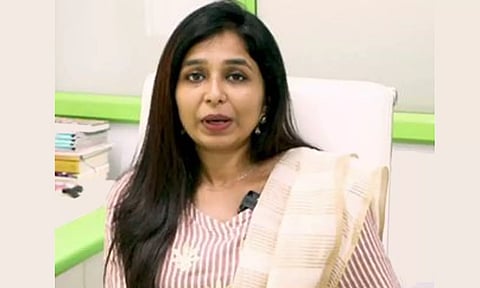 சித்த மருத்துவர் ஷர்மிகாவுக்கு இந்திய மருத்துவ இயக்குனரகம் நோட்டீஸ்