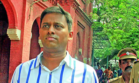 வரதட்சணை வழக்கு- ஐ.பி.எஸ். அதிகாரி வருண்குமார் ரூ.11 லட்சம் இழப்பீடு வழங்க சுப்ரீம் கோர்ட்டு உத்தரவு