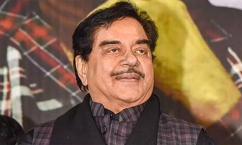 பிரதமர் பதவிக்கான போட்டியில் ராகுல் காந்தி முன்னணியில் உள்ளார்: சத்ருகன் சின்ஹா