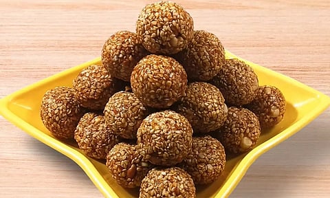 சத்து நிறைந்த எள் லட்டு