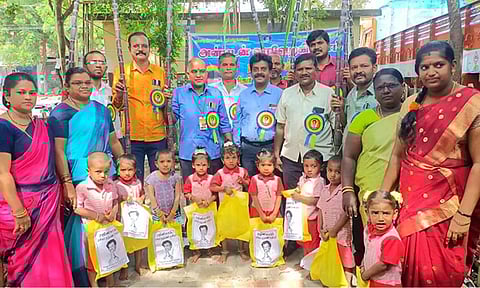 விழாவில் கலந்து கொண்டவர்களை படத்தில் காணலாம்.