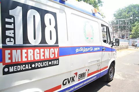 ஈரோடு மாவட்டத்தில் கடந்த ஆண்டு108 ஆம்புலன்சில் 57 பிரசவங்கள் நடந்துள்ளன