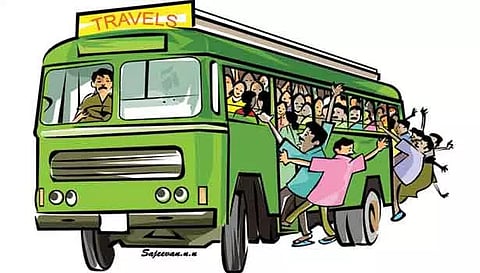 பஸ் படிக்கட்டில் பயணம் செய்த மின்வாரிய ஊழியர் பலி