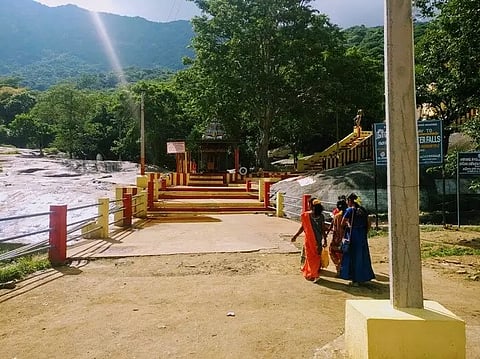 ஜலகாம்பாறை நீர்வீழ்ச்சிக்கு மட்டுமே சுற்றுலா பயணிகள் அனுமதி