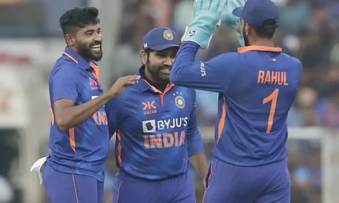 அதிக ரன்னில் வெற்றி- ஒருநாள் போட்டி வரலாற்றில் இந்தியா புதிய சாதனை