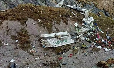 நேபாள விமான விபத்து- முக்கிய தடயங்கள் உள்ள கருப்பு பெட்டிகள் மீட்பு