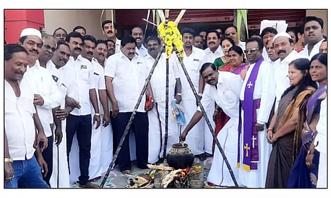 தருமபுரி மாவட்ட தி.மு.க. அலுவலகத்தில்சமத்துவ பொங்கல் விழா