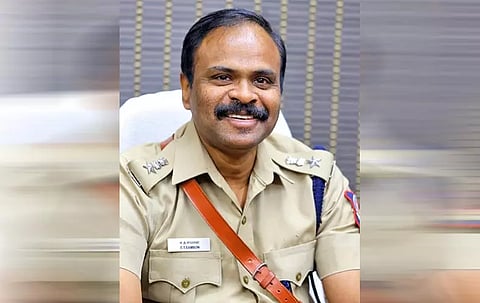தென்காசி மாவட்டத்தில் உரிமை கோரப்படாத 298 மோட்டார் வாகனங்கள் பொது ஏலம் - போலீஸ் சூப்பிரண்டு அறிவிப்பு