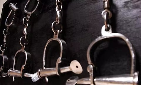 பல்லடத்தில் சட்டவிரோதமாக மது விற்ற 9 பேர் கைது