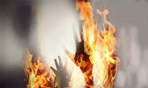 முதியவர் தீக்குளித்து தற்கொலை