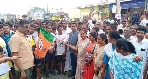 காரமடையில் தேசிய இளைஞர் தின மாரத்தான் போட்டி
