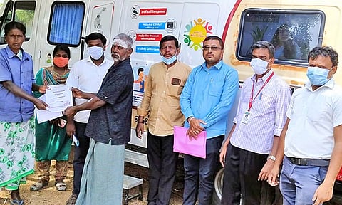 காசநோய் கண்டறியும் சிறப்பு முகாம் நடைபெற்றபோது எடுத்த படம்.