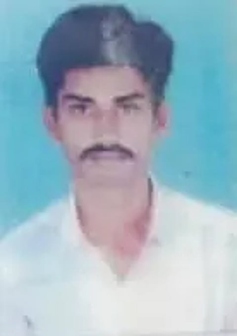 அழகு கலை பெண் கணவருடன் பலி