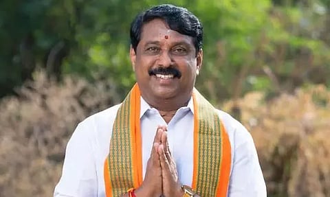 ஈரோடு கிழக்கு இடைத்தேர்தல்: அண்ணாமலை முடிவை பொறுத்தே போட்டி இருக்கும்- நயினார் நாகேந்திரன்