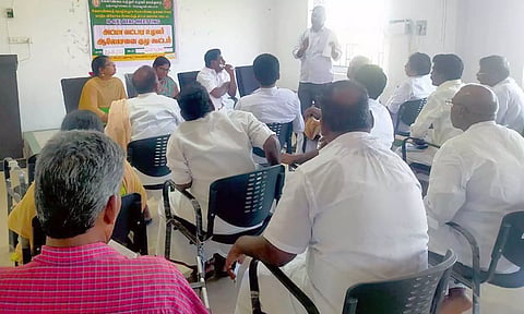 ஆலோசனை கூட்டம் நடந்தது.