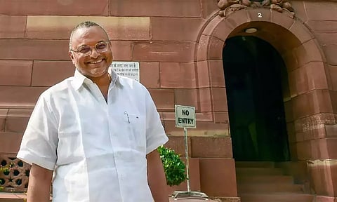 அதானி குழுமம் பற்றி வெளிநாட்டு அமைப்பு சொல்வதை உண்மை என ஏற்கவில்லை: கார்த்தி சிதம்பரம்