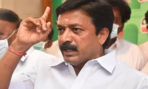 முன்னாள் அமைச்சர் சி.வி.சண்முகம் மருத்துவமனையில் அனுமதி