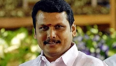 அ.தி.மு.க. ஆட்சியில் மின் துறையில் நடந்த தவறுகள் குறித்து பொதுவெளியில் விவாதிக்க தயாரா?- தங்கமணிக்கு அமைச்சர் சவால்