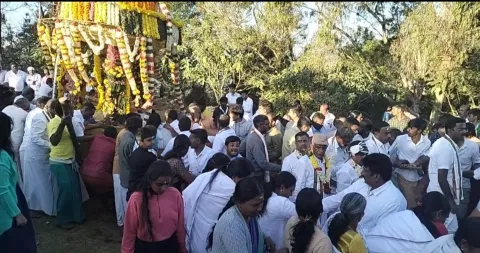 நீலகிரியில் முருகன் கோவில்களில் தைப்பூச திருவிழா கோலாகலம்