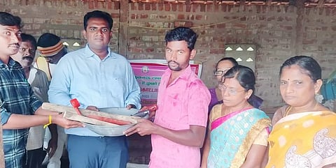 மானிய விலையில் விவசாயிகளுக்கு இடுபொருட்கள்