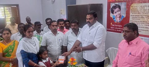 முகாம் நடந்த போது எடுத்த படம்.