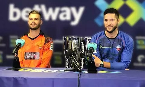 எஸ்.ஏ. டி20 தொடர் - மழை காரணமாக இறுதிப்போட்டி நாளை நடைபெறுகிறது