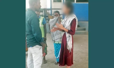 காதல் பிரச்சினையில் கொலை மிரட்டல்- நெல்லை தப்பி வந்த ஐதராபாத் இளம்பெண் சொந்த ஊர் அனுப்பி வைக்குமாறு போலீசாரிடம் கெஞ்சல்