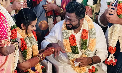 பி.எஸ்.மித்ரன் - ஆஷாமீரா ஐயப்பன்