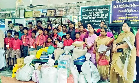 தில்லையம்பூர் முதியோர் காப்பகத்திற்கு அத்தியாவசிய பொருட்கள் வழங்கப்பட்டது.