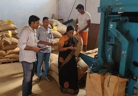 விதை ஆய்வு துணை இயக்குநர் ஆய்வு