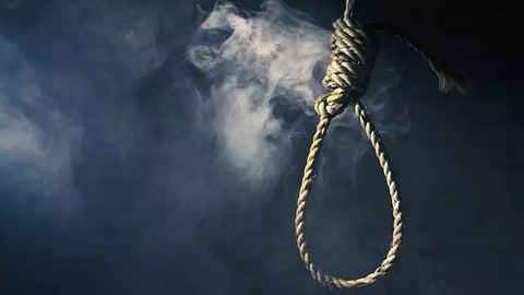 மனைவி பிரிந்து சென்ற வேதனையில் கணவர் தற்கொலை